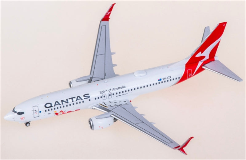 Panda Qantas Airways Boeing 737-800 VH-VZX 1:400 Diecast Model view 2