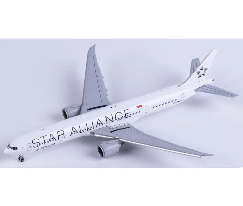 JC Wings 1:400 Singapore Airlines Boeing 777-300ER 9V-SWM Flaps down DIECAST Model