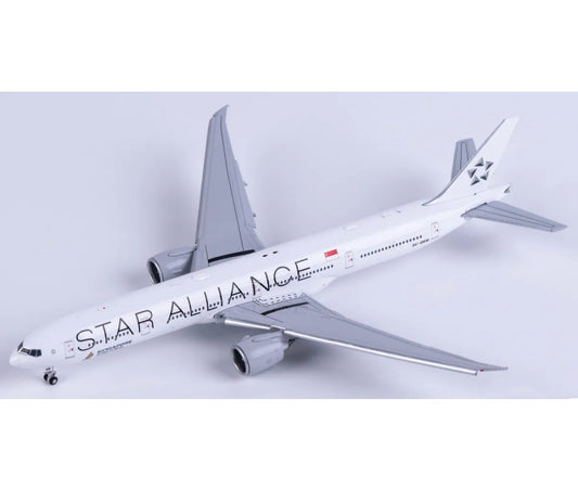 JC Wings 1:400 Singapore Airlines Boeing 777-300ER 9V-SWM Flaps down DIECAST Model
