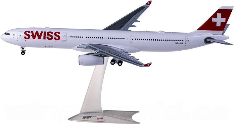 Herpa Swiss Airbus A330-300 HB-JHF 1:200 ABS Model view 2