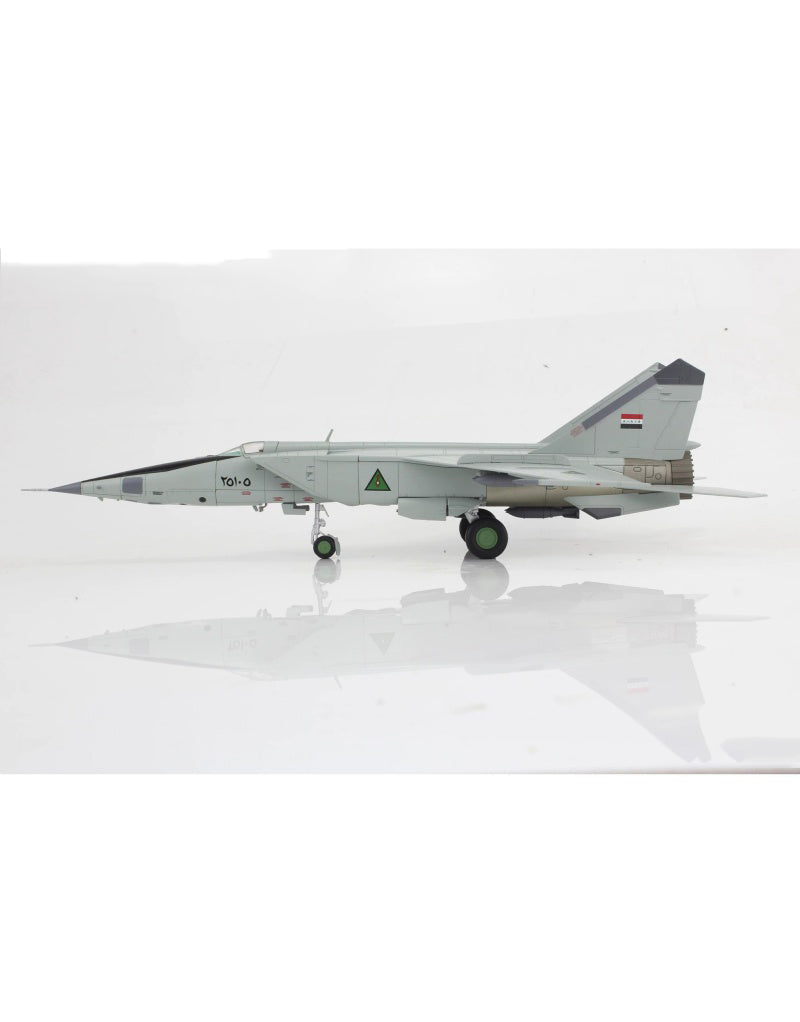 HOBBY MASTER Iraqi Air Force MiG-25RBT National Museum of the USAF 1:72 Model    25105