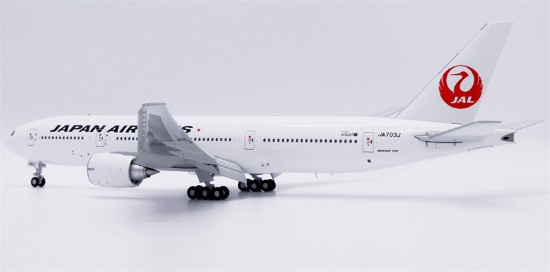 JC Wings 1:200 Japan Airlines Boeing 777-200ER Flaps down JA703J Diecast Model view 4