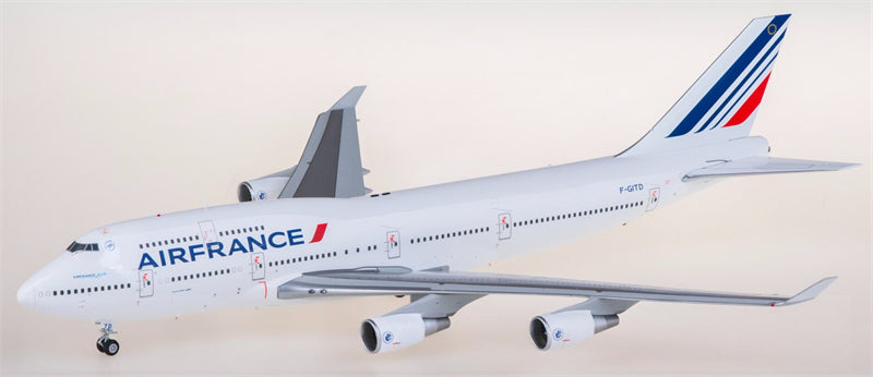 SQ Wings Air France Boeing 747-400 F-GITD 1:200 Diecast Model view 1