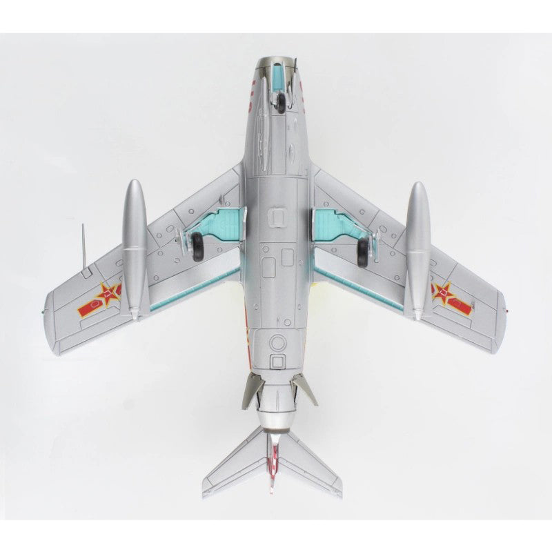 HOBBY MASTER Soviet Air Force / Anshan MIG-15 72nd GvIAP 1:72 Model 1950   11811 of Lt. V. I. Chizh