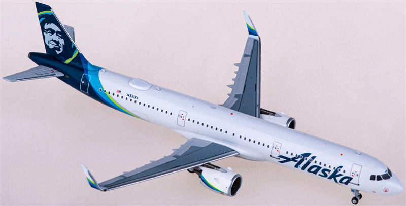 NG Models Alaska Airlines Airbus A321neo N921VA 1:400 Diecast Model view 2