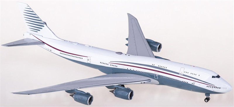 Phoenix Qatar Amiri Flight Boeing 747-8 BBJ A7-HBJ 1:400 Airplan Diecast Model view 1
