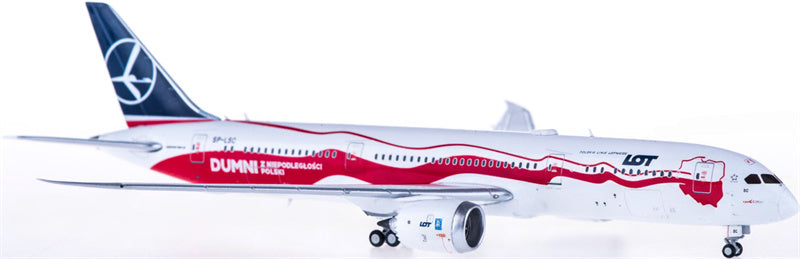JC Wings 1:400 LOT Boeing 787-9 Proud of Poland's independence SP-LSC Diecast Model view 4
