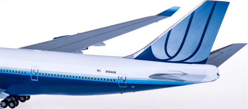 JC Wings United Airlines Boeing 747-400 N104UA 1:200 Diecast Model view 5