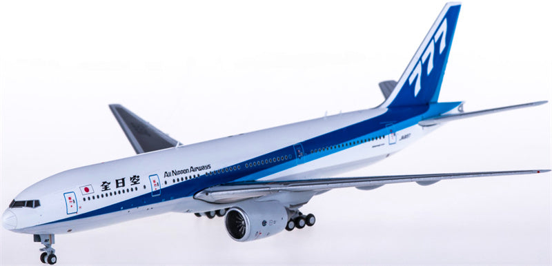 JC Wings ANA Boeing 777-200 JA8197 1:400 Diecast Model view 3