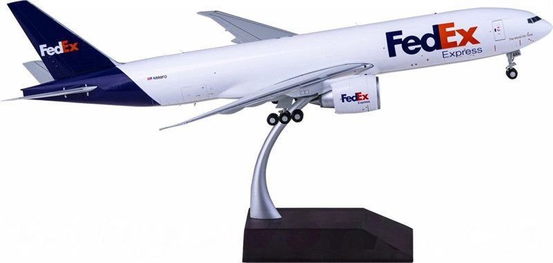 Geminijets FedEx Boeing 777-200LRF N889FD 1:200 Diecast Model view 1