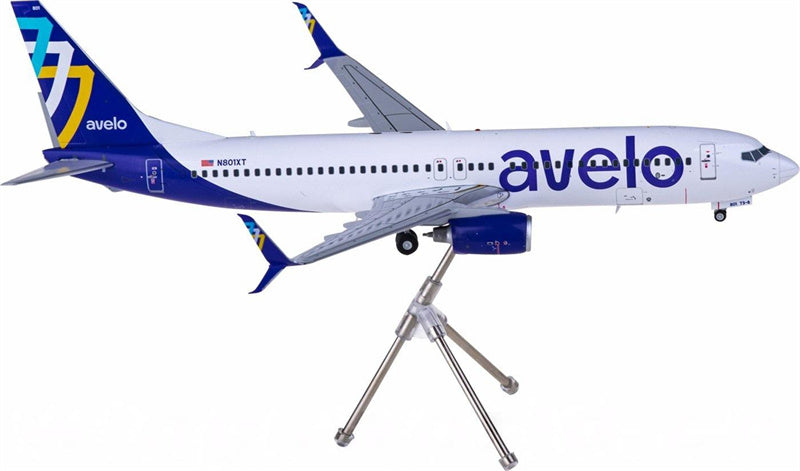 Geminijets Avelo Airlines for Boeing 737-800S N801XT 1:200 Airplane Pre-built  Airliner Model Display
