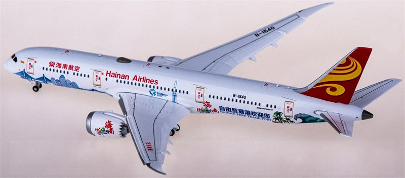 JC Wings Hainan Airlines Boeing 787-9 B-1540 Flaps Down 1:400 Diecast Model view 3