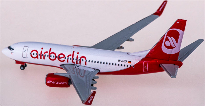 Herpa Air Berlin Boeing 737-700 D-AHXF 1:500 Diecast Model view 2