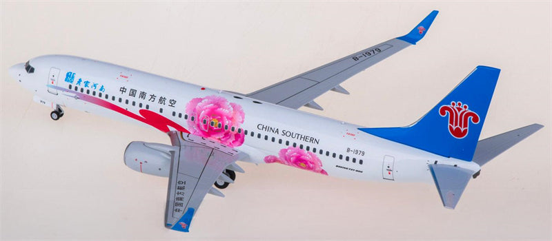 NG Models China Southern Airlines Boeing 737-800 B-1979 1:200 Diecast Model view 1