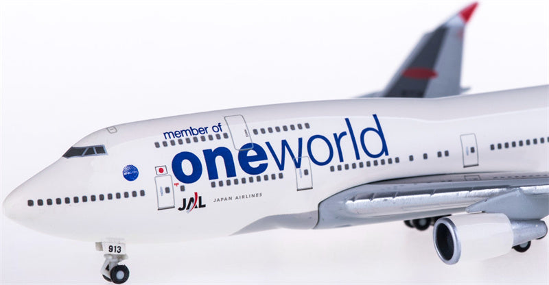 Hogan Japan Airlines Boeing 747-400 JA8913 member of oneworld 1:500 Diecast Model view 4