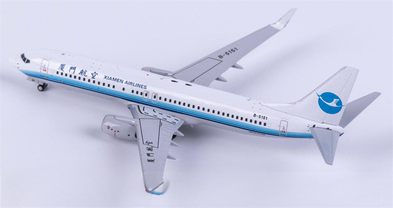 FLOZ XiamenAir Boeing 737-800 B-5151 1:400 Diecast Model view 4