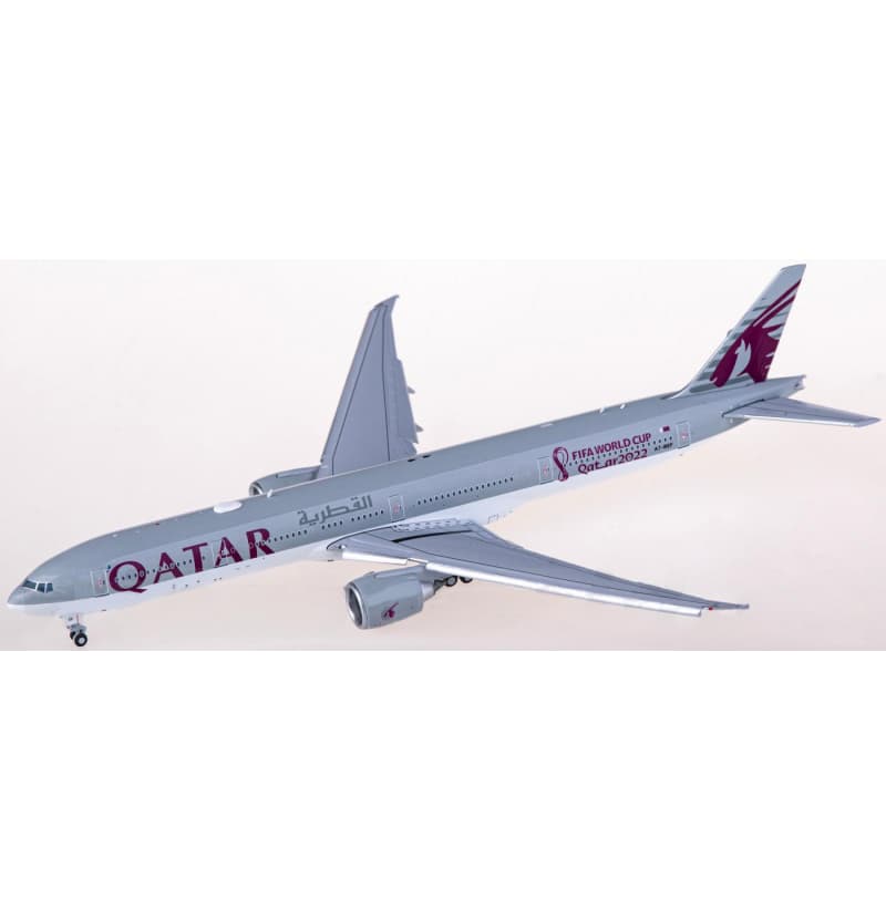 JC Wings Qatar Boeing 777-300ER A7-BEF Flaps down 1:400 Aircraft Pre-built  Airliner Model Display