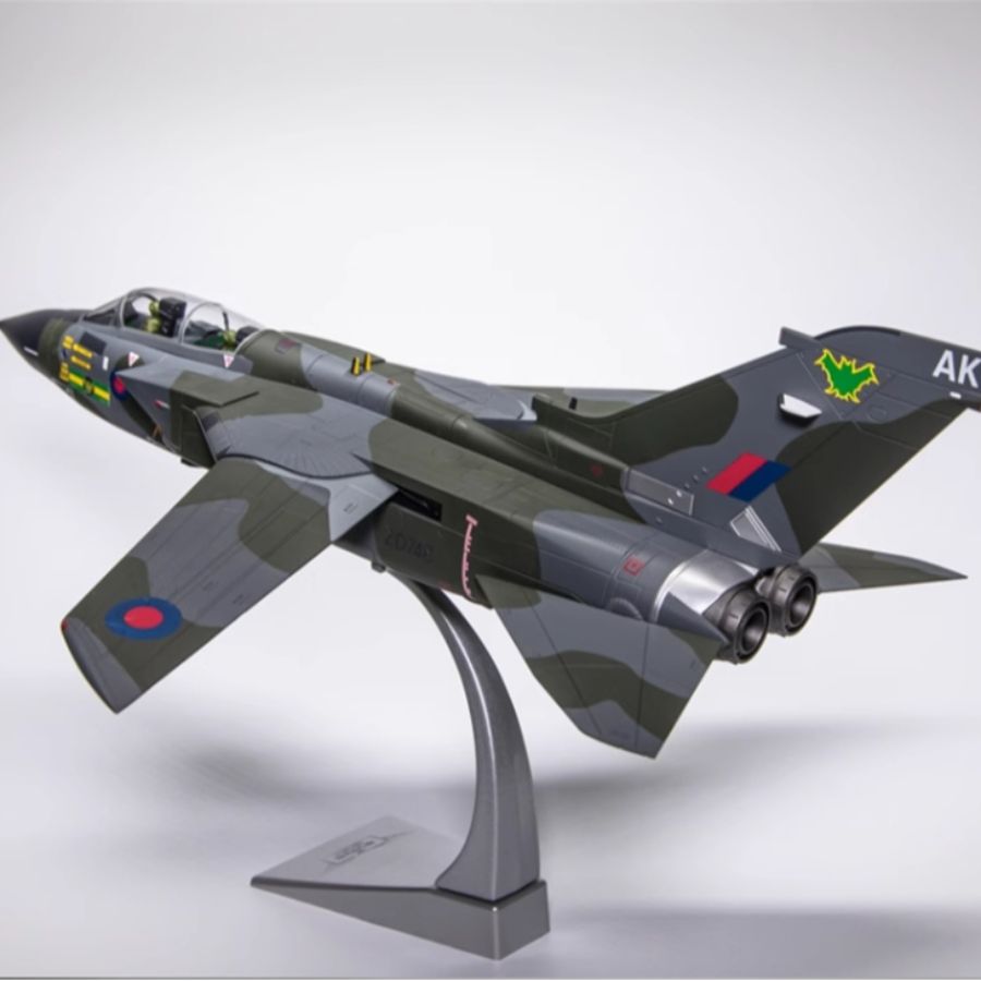 CORGI Panavia Tornado GR.1 ZD748/AK Johnnie Walker 'Still Going Strong' RAF No.9 Squadron 1:48 Airplane Pre-built Model