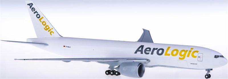 Hogan Aero Logic Boeing 777-200F D-AALA 1:200 ABS Model view 2
