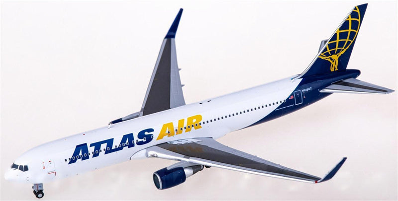 Geminijets Atlas Air Boeing 767-300ER N649GT 1:400 Diecast Model view 2