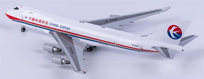 SQ Wings 1:200 China Cargo Airlines Boeing 747-400F B-2428 Diecast Model view 4