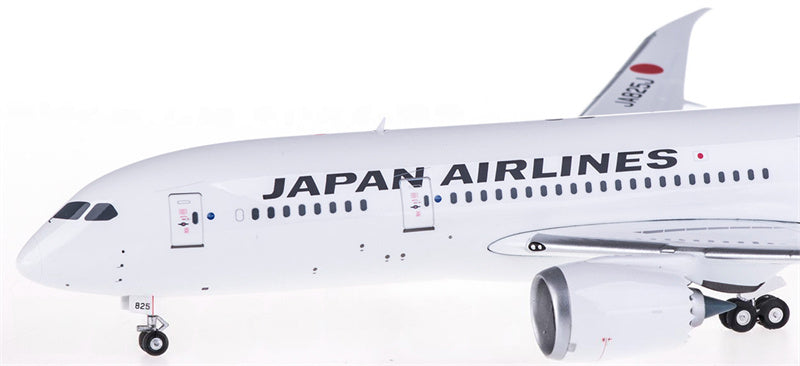 Phoenix Japan Airlines Boeing 787 JA825J 1:200 Diecast Model view 1