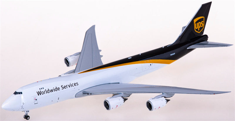 Phoenix UPS Boeing 747-8F N628UP 1:400 Diecast Model view 1