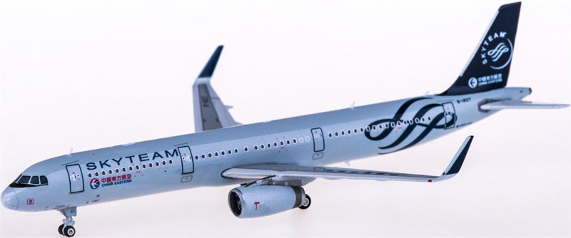 Phoenix China Eastern Airbus A321 B-1837 Skyteam 1:400 Diecast Model view 1