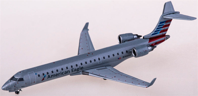 Geminijets American Eagle Airlines for Bombardier CRJ700ER N706SK 1:400 Airplane Pre-built  Airliner Model Display