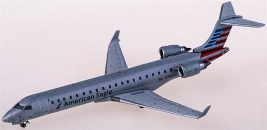 Geminijets American Eagle Airlines for Bombardier CRJ700ER N706SK 1:400 Airplane Pre-built  Airliner Model Display