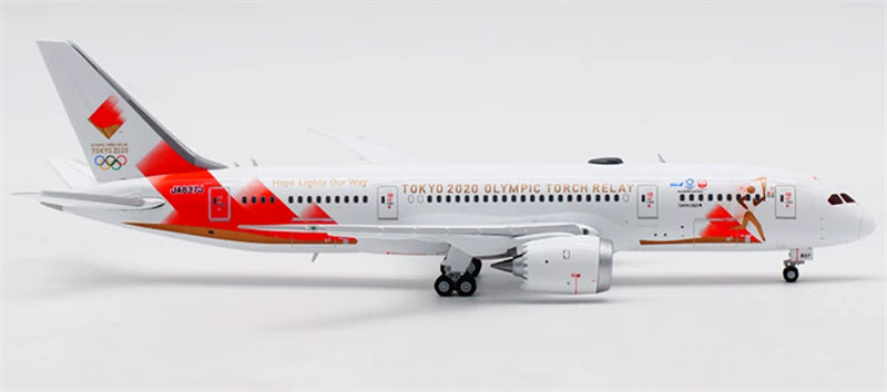 JC Wings 1:400 Japan Airlines Boeing 787-8 JA837J  DIECAST Model