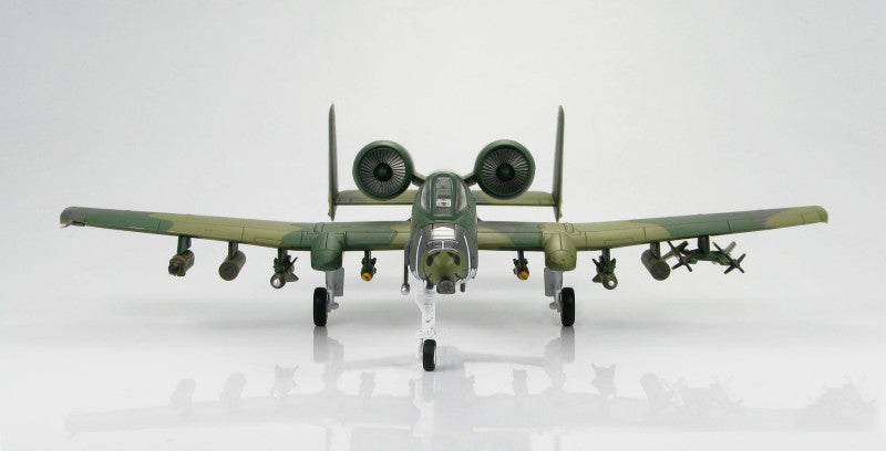 HOBBYMASTER AFRES / Barksdale AFB A-10a 47th TFS 1:72 Model   Fang Livery BD / 79-143