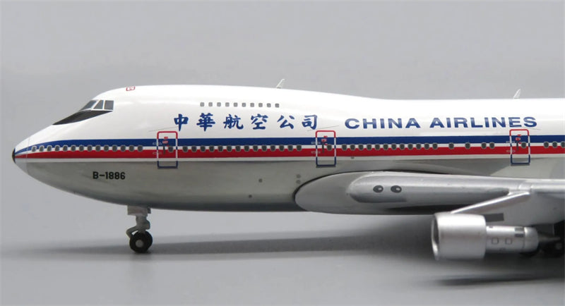 Apollo 1:400 China Airlines B747-200 B-1886 belly polishing DIECAST Aircraft Model