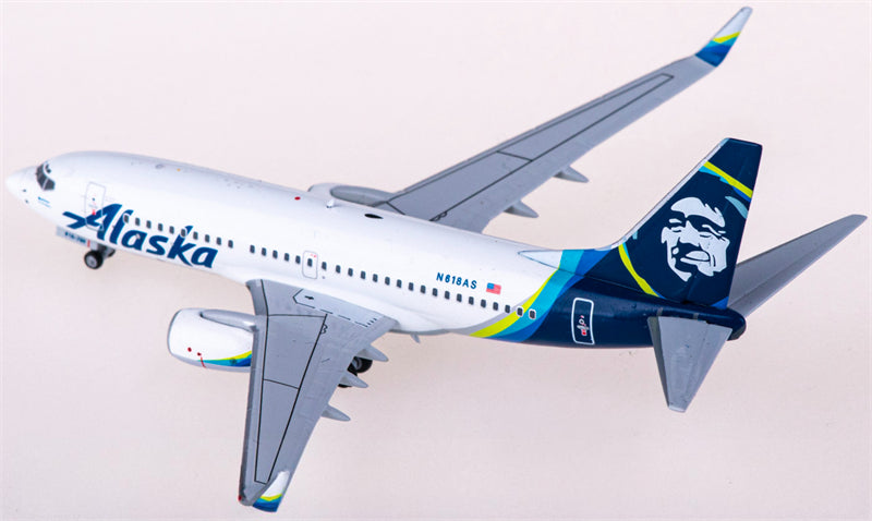 NG Models Alaska Airlines Boeing 737-700 N618AS 1:400 Diecast Model view 2