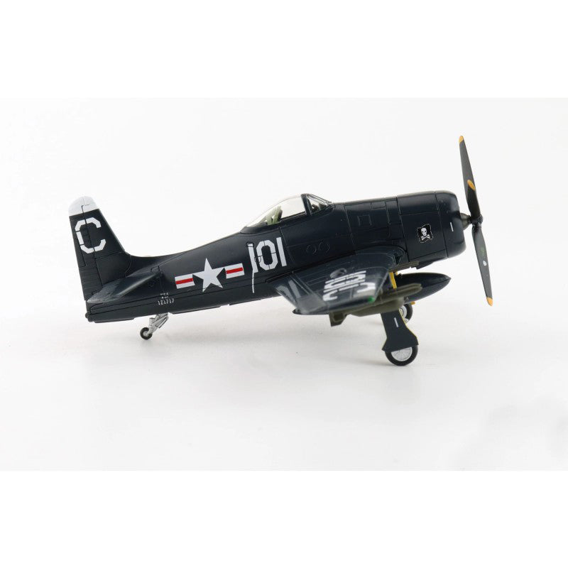 SkyMax USN F8F-2 Bearcat VF-61 Jolly Rogers 1:72 Model 1949  White 101 C 121717