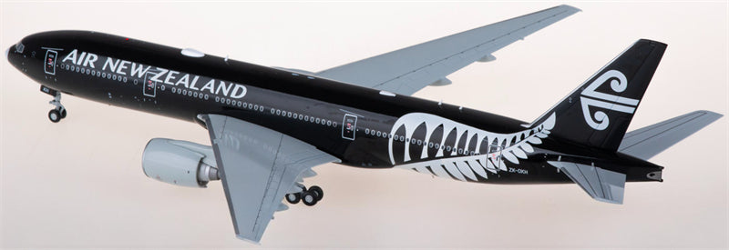 JC Wings Air New Zealand Boeing 777-200ER ZK-OKH 1:200 Diecast Model view 1