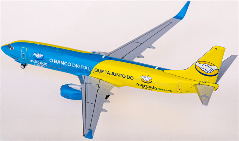 Phoenix GOL Boeing 737-800 PS-GFD 1:400 Diecast Model view 3