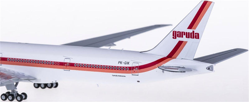 JC Wings Garuda Indonesia Boeing 777-300ER PK-GIK Retro color 1:400 Diecast Model view 3