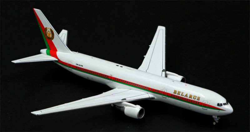 Patriot 1:400 Belarus Government Boeing 767-300ER EW-001PB  DIECAST Model