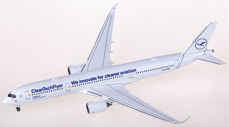 Herpa Lufthansa Airbus A350-900 D-AIVD 1:500 Diecast Model view 1