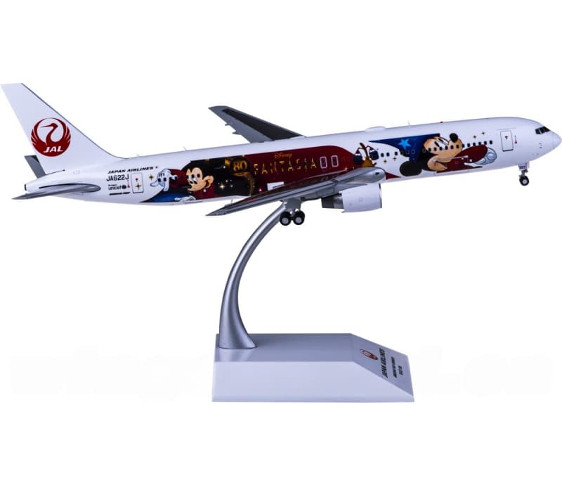 JC Wings Japan Airlines Boeing 767-300ER JA622J 1:200 Aircraft Pre-built  Airliner Model Display