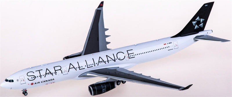 JC Wings Air Canada Airbus A330-300 C-GEGI Star Alliance 1:400 Diecast Model view 3