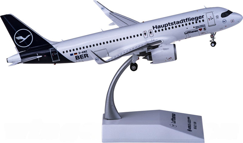 JC Wings Lufthansa Airbus A320neo D-AINZ 1:200 Diecast Model view 3