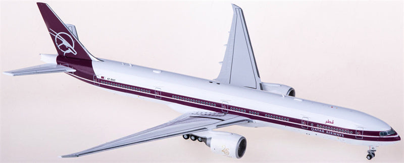 JC Wings Qatar Boeing 777-300ER A7-BAC 1:400 Diecast Model view 3