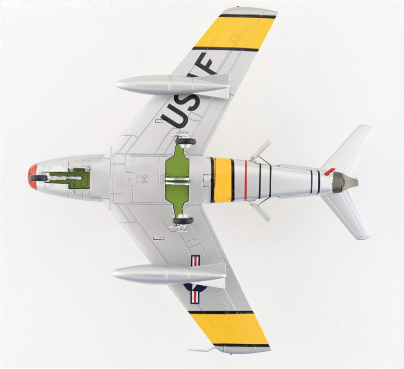 HOBBY MASTER USAF F-86F 67th FBS 18th FBG 1:72 Model 1953 FU-341