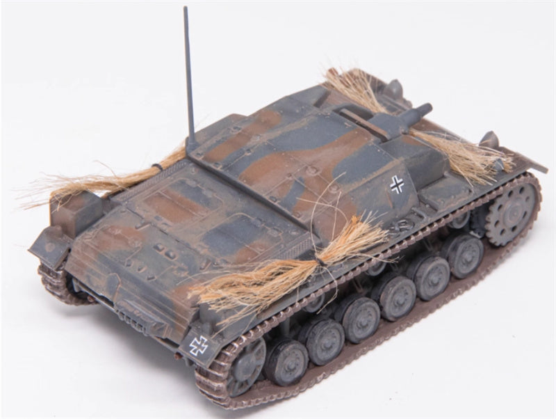 Dragon StuG.III Ausf.A w/Straw Grass 1:72 Tank Pre-built Model