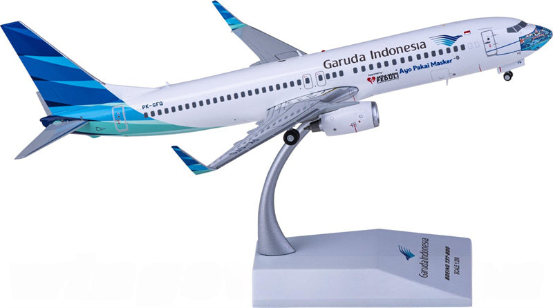 JC Wings Garuda Indonesia Boeing 737-800 PK-GFQ 1:200 Diecast Model view 2