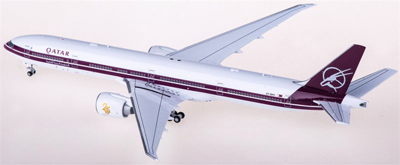 JC Wings Qatar Boeing 777-300ER A7-BAC 1:400 Diecast Model view 2