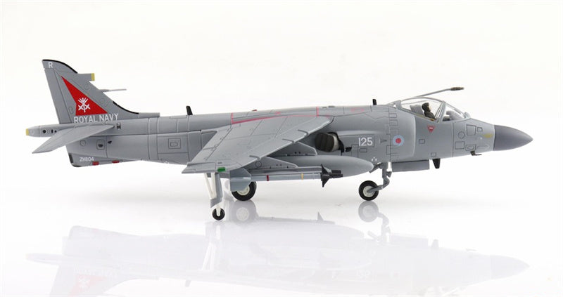 HOBBY MASTER Sea Harrier FA.2 ZH804 Royal Navy Fairford 2002 (w/ Sea Eagle missiles) 1:72 Aircraft Pre-built Model