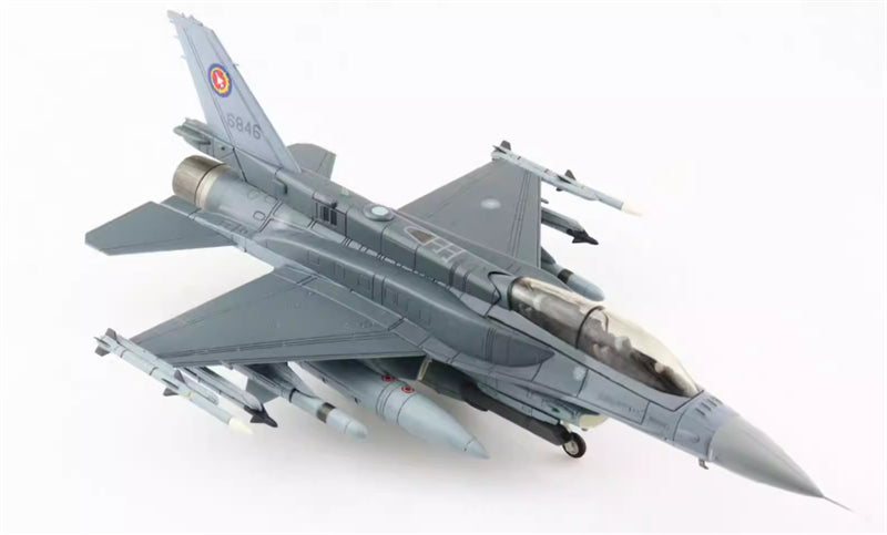 HOBBY MASTER ROCAF F-16V Witch 1:72 Model Taiwan Exclusive Aggressor 6846